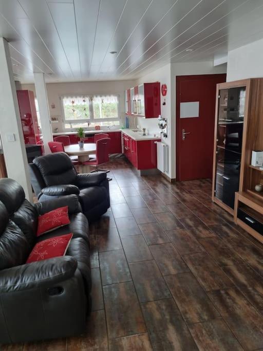 Appartement Chaleureux Et Confortable Avec Sauna.. Le Chenit エクステリア 写真